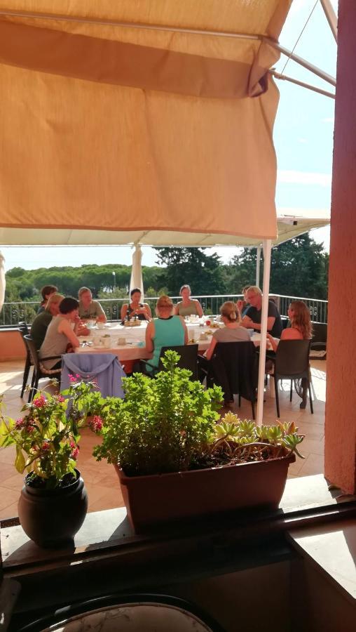 Hotel Fuile 'E Mare Cala Liberotto Exterior foto