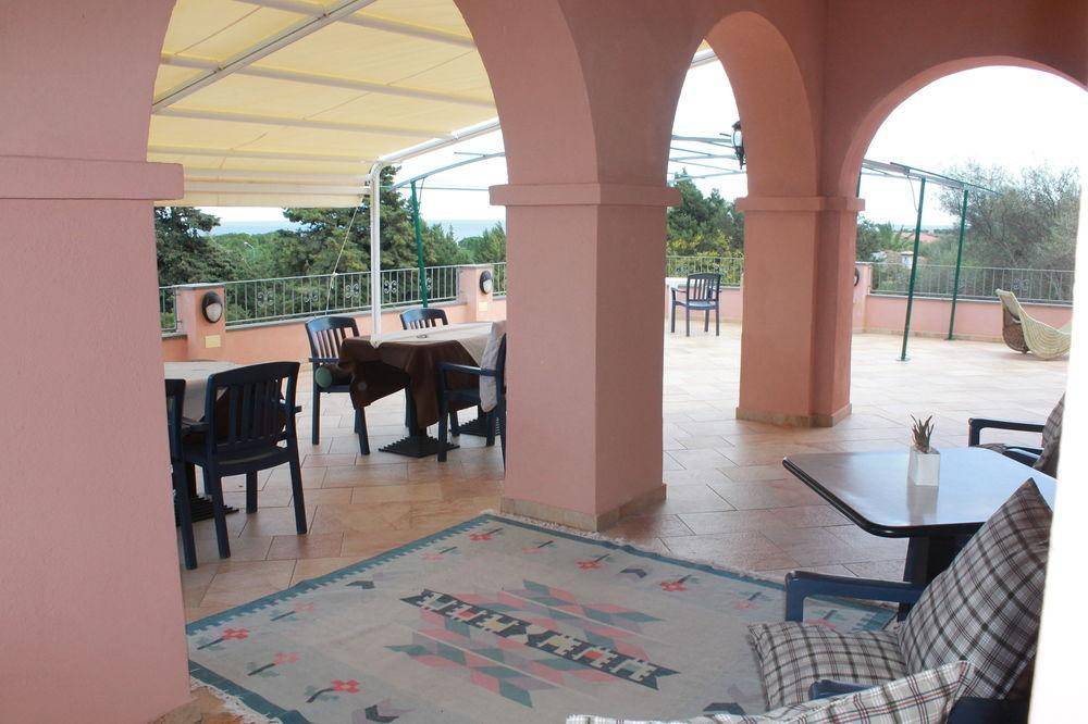 Hotel Fuile 'E Mare Cala Liberotto Exterior foto